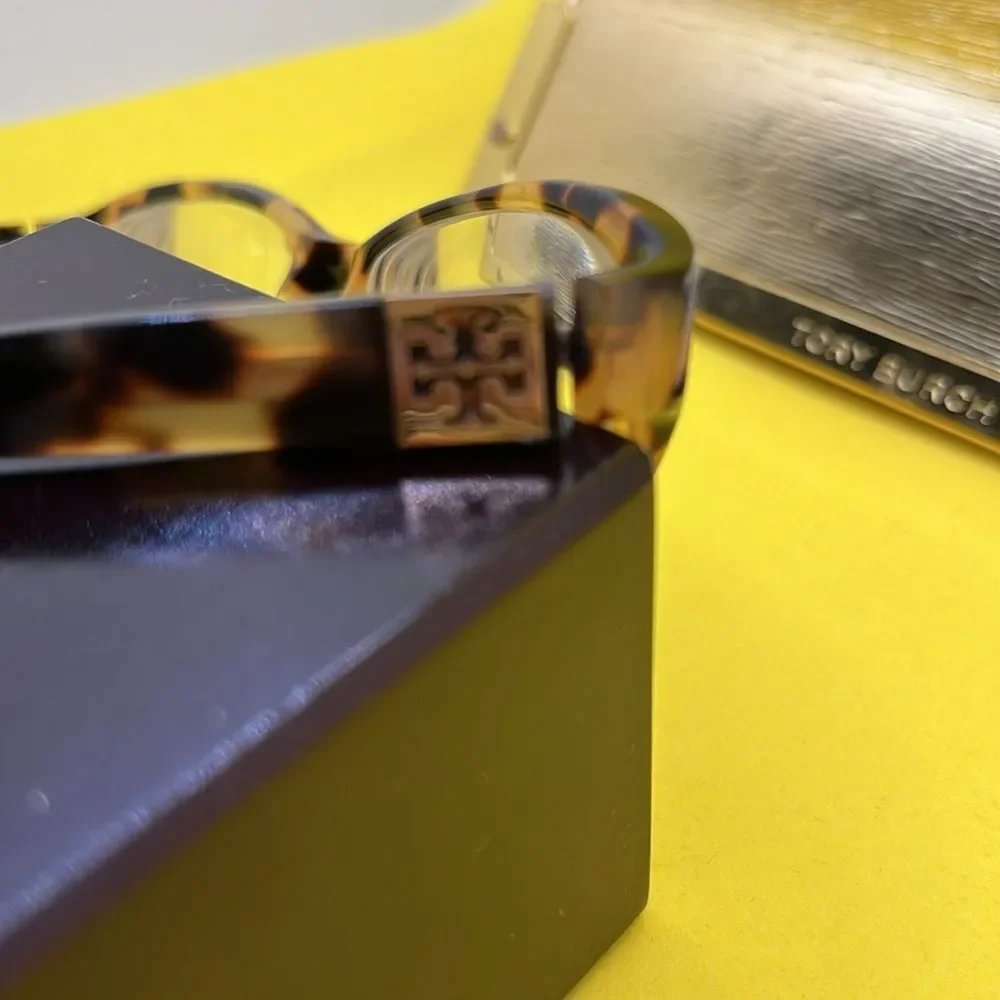 Tory Burch Eyewear 2009